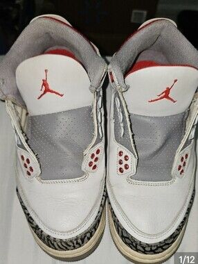 Jordan Men’s White/Gray/Red Retro Sneakers